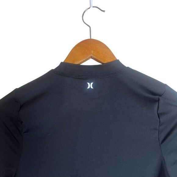 NWT! Hurley black rash guard. Size small - Picture 7 of 7